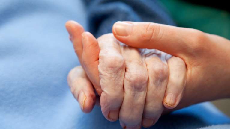 Ολλανδία: Νομιμοποίηση ευθανασίας και σε άτομα που ολοκλήρωσαν τη ζωή τους