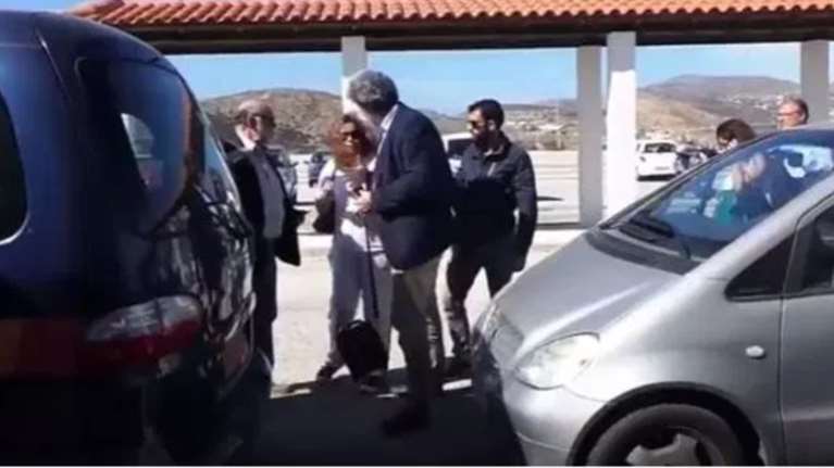 Ένταση στη Σύρο: Καρκινοπαθής τα «έψαλε» στον Πολάκη