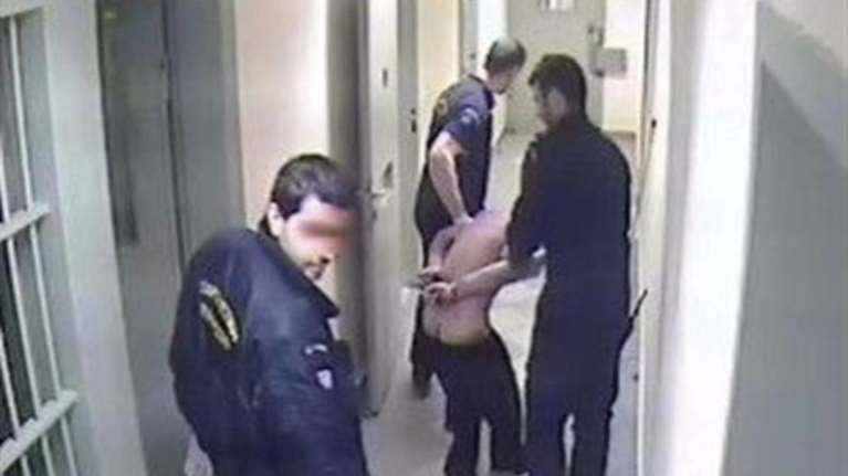 Ένοχοι για τον βασανισμό του Καρέλι οι σωφρονιστικοί της Νιγρίτας