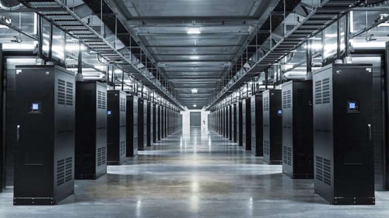Επίσημες εικόνες από το Facebook Data Center στη Σουηδία