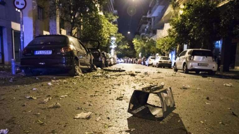 Επτά μέλη των «Πυρήνων της Φωτιάς» στο στόχαστρο της ΕΛΑΣ για την επίθεση