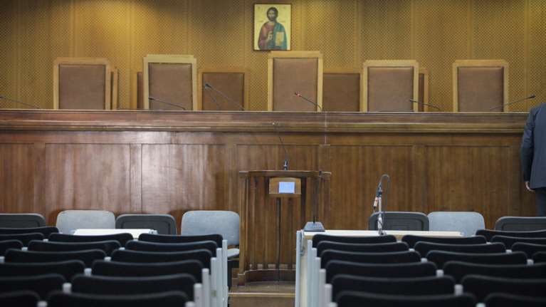 Καταπέλτης η Ενωση Δικαστών για ύποπτες μεθοδεύσεις στο ΣτΕ