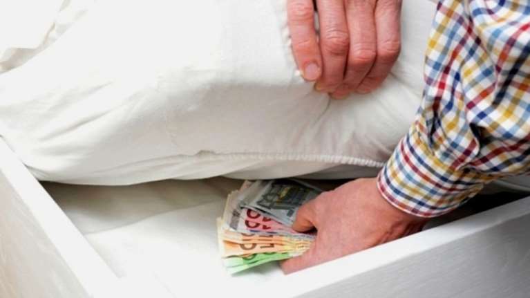 7 σημεία που δεν πρέπει ποτέ να κρύψετε τα χρήματά σας
