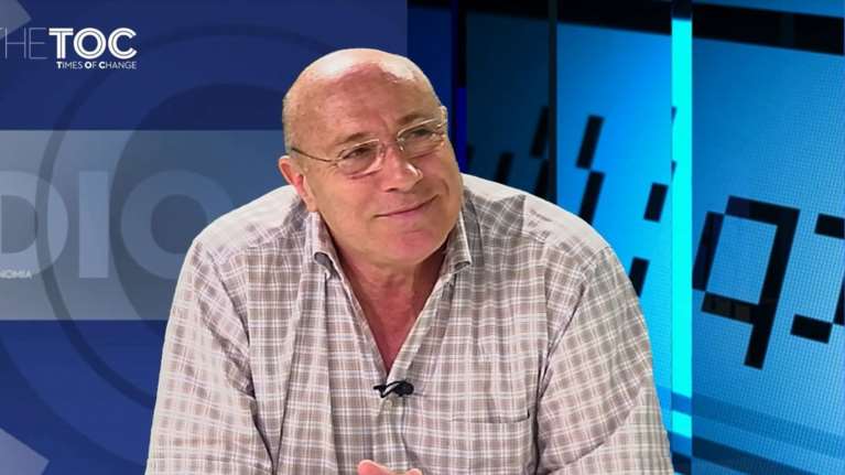 Οι Έλληνες καλλιτέχνες  υπέρ του Γιώργου Λούκου