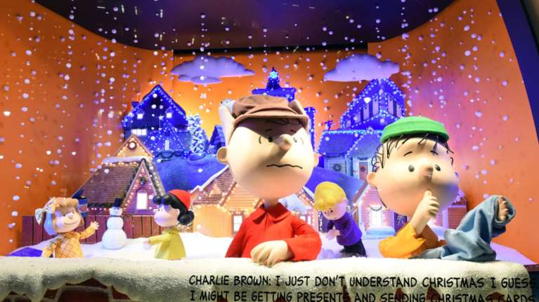 Λονδίνο  &amp; Νέα Υόρκη: Οι μαγικές καλλιτεχνικές βιτρίνες των Χριστουγέννων