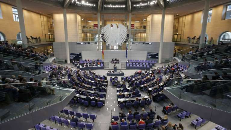 Πράσινο φως από τη γερμανική Βουλή για επίθεση στον ISIS