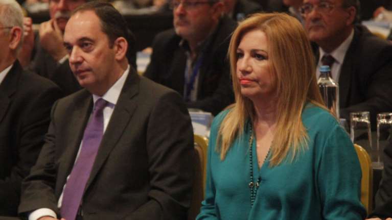 «Μύδροι» από ΝΔ-ΠΑΣΟΚ για τη συνέντευξη Τσίπρα στην ΕΡΤ