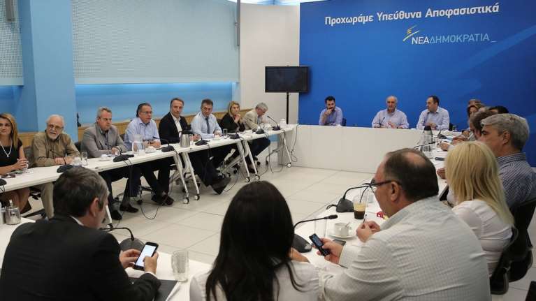 Γενική πρόβα την Κυριακή στη ΝΔ για την εκλογή προέδρου