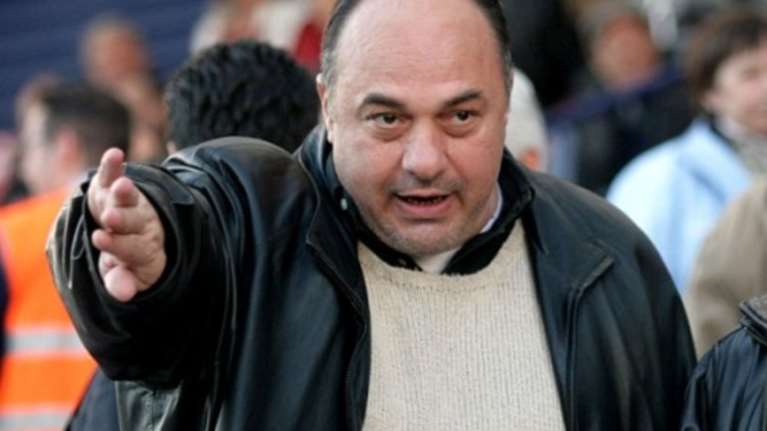 Ο Μπέος ξεσάλωσε και φτιάχνει «τάγμα πολιτοφυλακής»