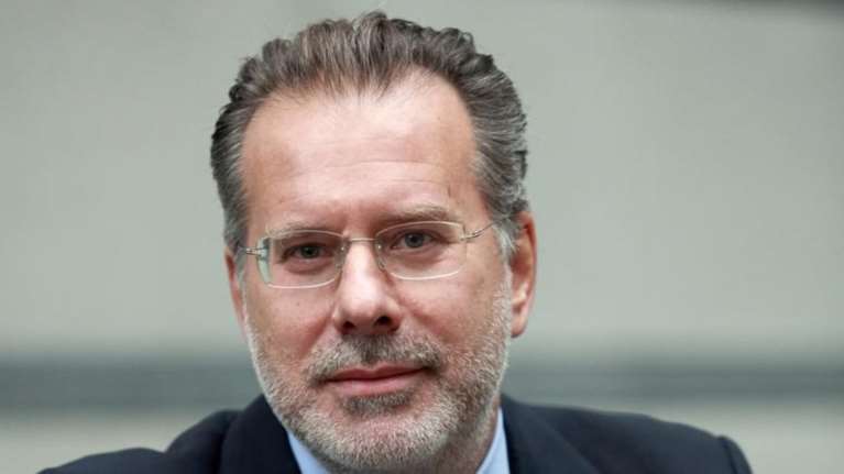 Κουμουτσάκος: Έτσι ο Τσακαλώτος ζήτησε τη συμμετοχή του ΔΝΤ