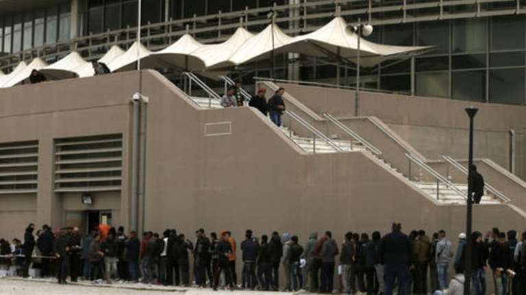 Σκηνές πολέμου με τους μετανάστες στο Τάε Κβο Ντο