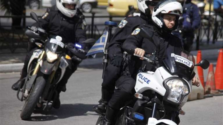 Επίθεση αντεξουσιαστών σε άνδρες της ΔΙΑΣ στην Πατησίων