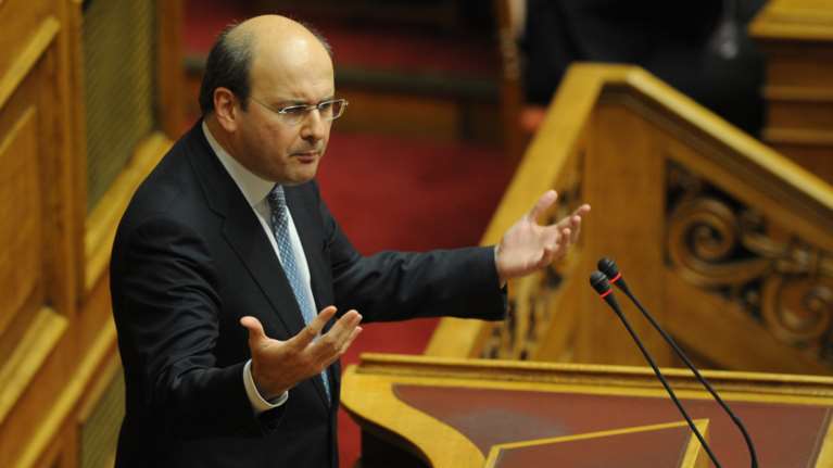 Χατζηδάκης: Ο Τσίπρας θα είναι ο νεότερος πρώην πρωθυπουργός