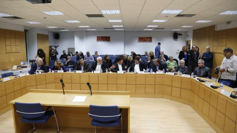 Τι αλλάζει με το νέο μισθολόγιο για τις αμοιβές  δημάρχων- περιφερειαρχών