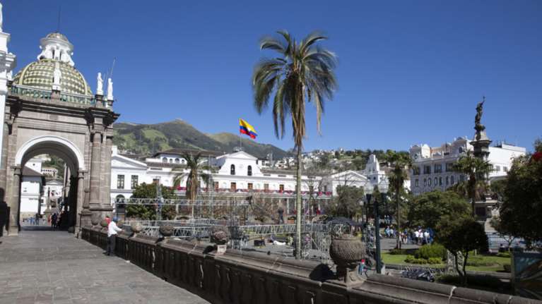 Το Εκουαδόρ αποπληρώνει ομόλογο έγκαιρα και γράφει ιστορία