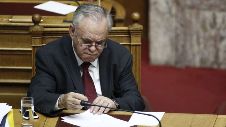 Συστήνεται επιτροπή για πόρους &amp; φόρους στο ασφαλιστικό