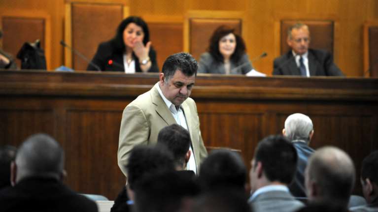 «Τον αστυνομικό τον έχουμε για να μας προστατεύει»