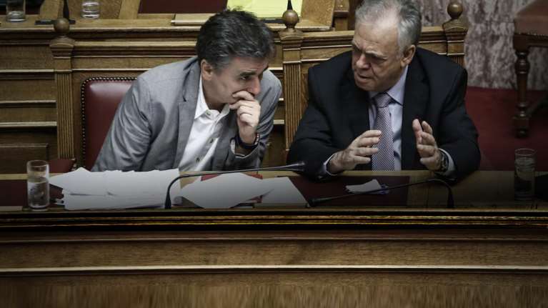 Η οπερέτα με το «παράλληλο πρόγραμμα».Το παρασκήνιο