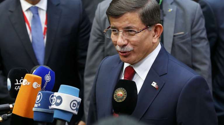 Νταβούτογλου για Πούτιν: Δεν τον παίρνουμε στα σοβαρά