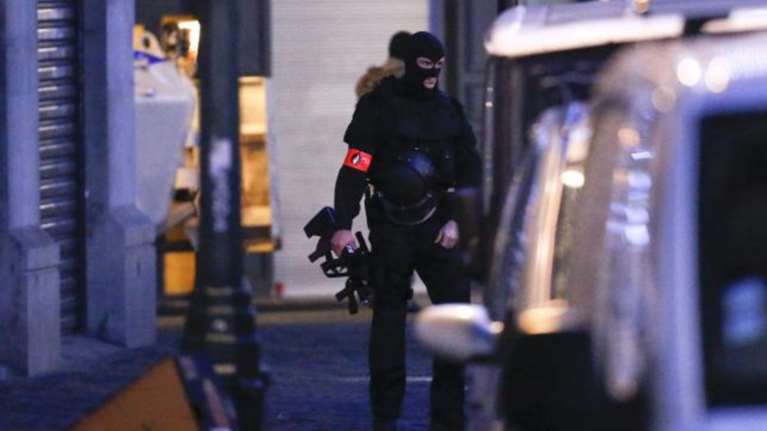 Βέλγιο: Σύλληψη 2 υπόπτων για τις επιθέσεις στο Παρίσι