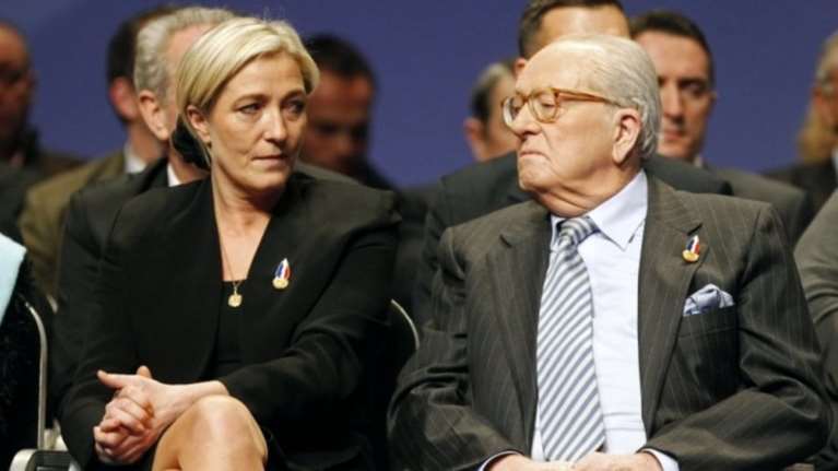 Η γαλλική δικαιοσύνη ψάχνει τα πόθεν έσχες του  πατρός &amp; της κόρης Λεπέν