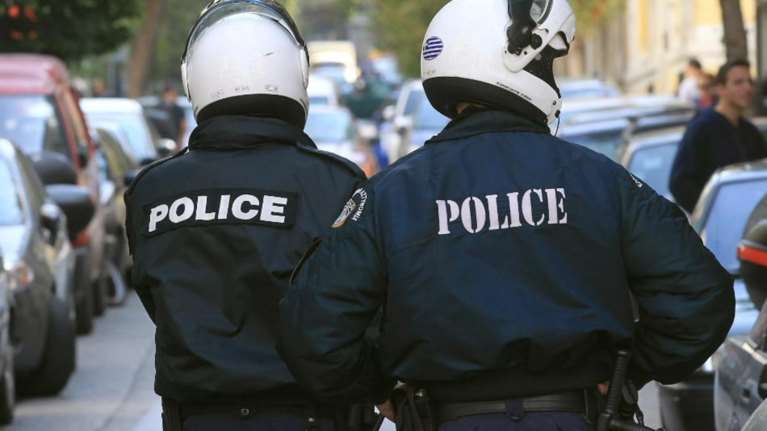 Μαφιόζικη επίθεση-μήνυμα στον δικηγόρο της Super League