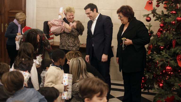 Ο πιτσιρικάς που ρώτησε τον Τσίπρα «πώς σε λένε εσένα;»