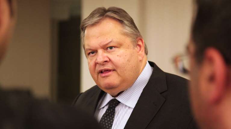 Βενιζέλος: Ο κ. Τσίπρας τώρα εμφανίζεται ως «πολιτικός μάγκας»