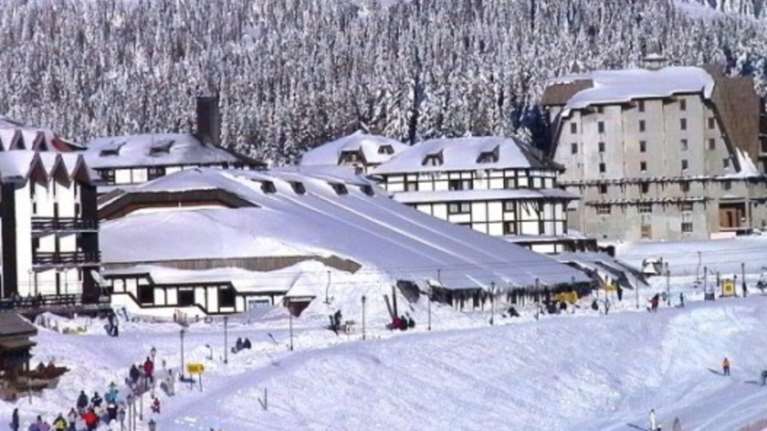 Δείτε πού είναι Καραμανλής &amp; Νατάσα για τα Χριστούγεννα