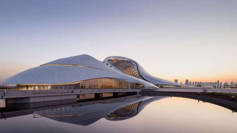 Μια  υποβλητική όπερα που κόβει την ανάσα στην παγωμένη Βόρεια Κίνα