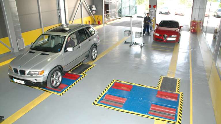 ΚΤΕΟ: Ανοίγουν τη Δευτέρα με αυστηρούς κανόνες προφύλαξης - Πώς θα εξυπηρετούν