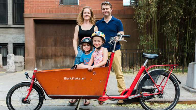 Σε ποιές πόλεις ετοιμάζονται να δίνουν επίδομα 900€ &amp; γιατί