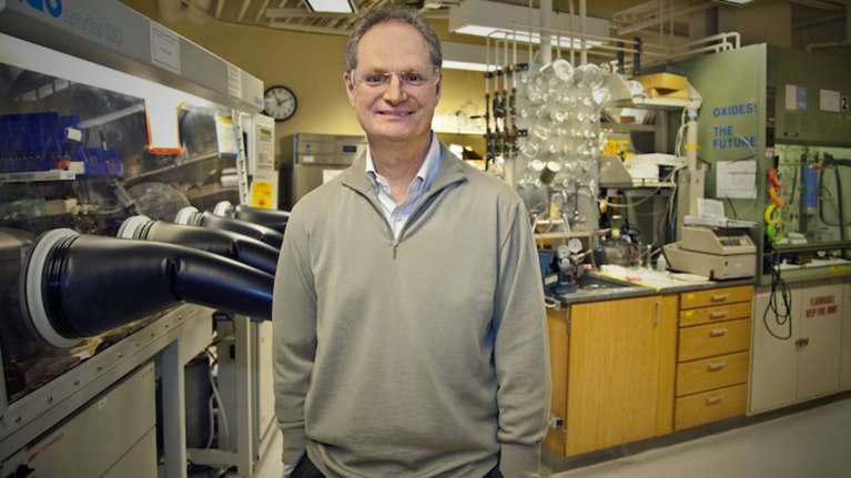 Ποιος είναι ο έλληνας επιστήμονας που βραβεύει ο Ομπάμα