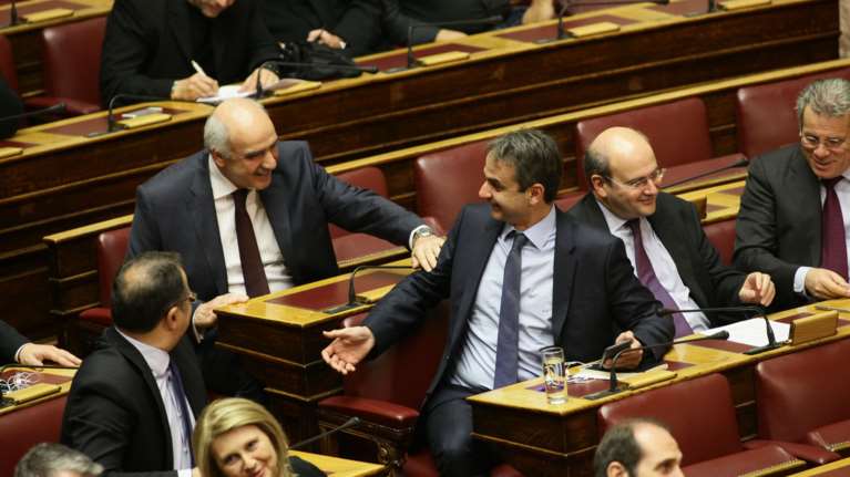 Στην ευθεία οι «μονομάχοι» της ΝΔ μετά την ανακωχή των γιορτών