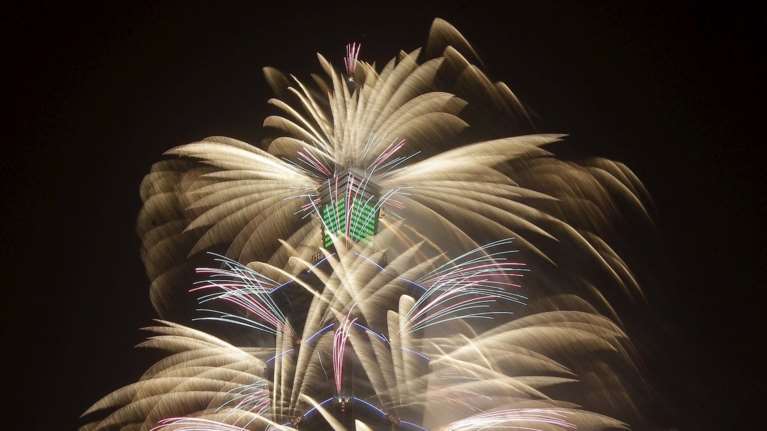 Ο χορός των πυροτεχνημάτων της Πρωτοχρονιάς στην Ταϊβάν