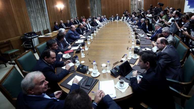 Τσίπρας: «Ονειρο θερινής νυκτός η οικουμενική»