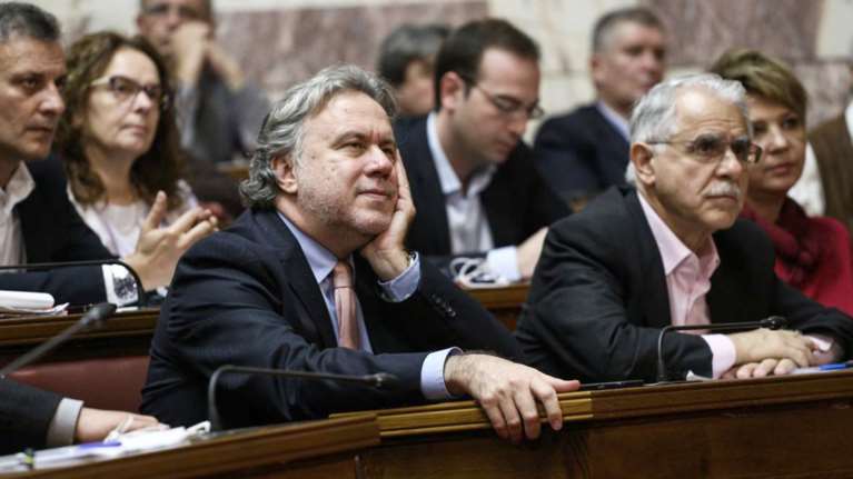 Σίγουρος ο Κατρούγκαλος ότι θα περάσει από τη Βουλή το ασφαλιστικό