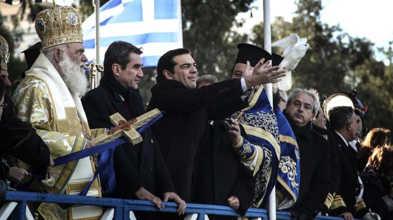 Δεν πάει φέτος Πειραιά ο Τσίπρας για τα Θεοφάνια