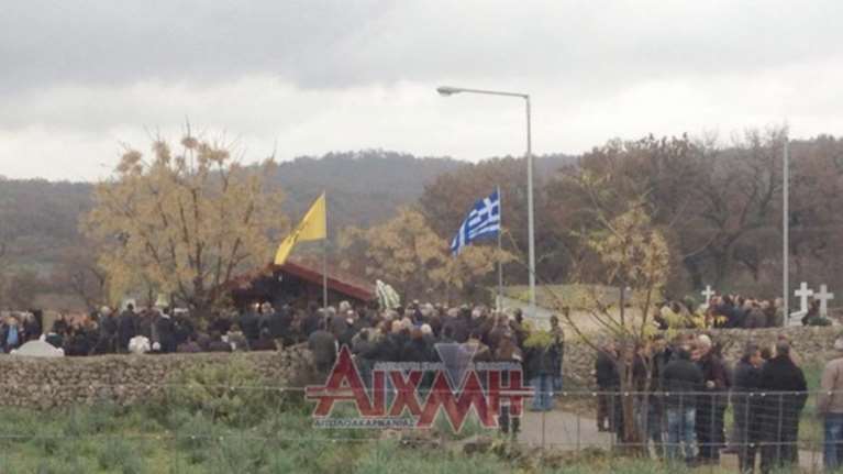 Θρήνος και οδύνη στο τελευταίο αντίο των δύο φίλων