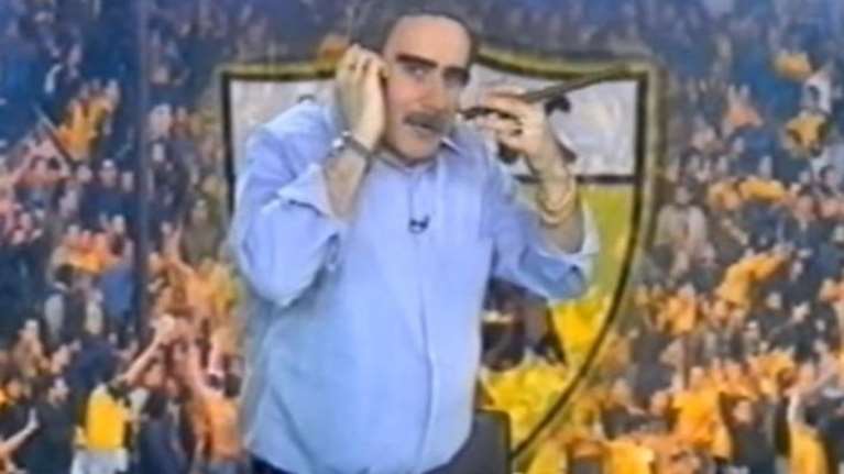 Ο Μητσικώστας αποχαιρετά τον Μάκη Ψωμιάδη