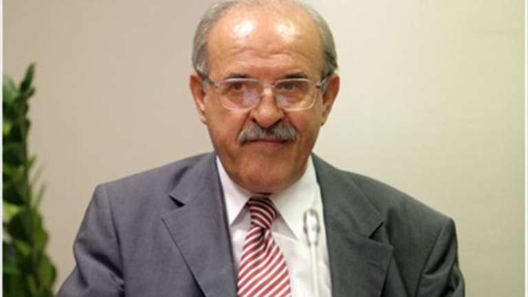 Καρφιά στην κυβέρνηση από τον επικεφαλής της Επιτροπής Ανταγωνισμού