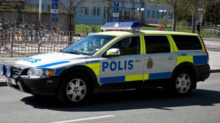 Κλέφτης φώναξε την αστυνομία να τον σώσει από τα χέρια του θύματος του