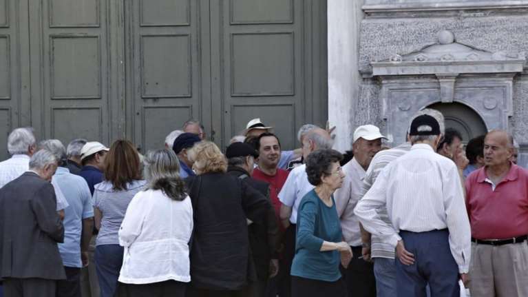 «Μαχαίρι» ως και 60% στις προσαυξήσεις συντάξεων λόγω τέκνων