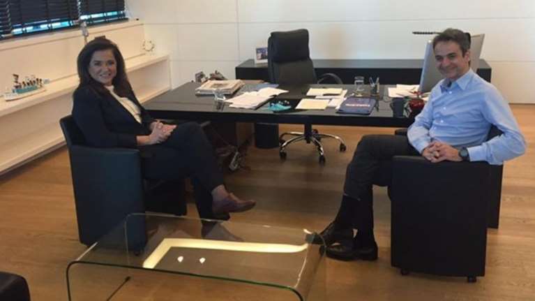 Ντόρα: Εξαιρετικά συγκινητικό να βλέπεις τον αδελφό σου πρόεδρο