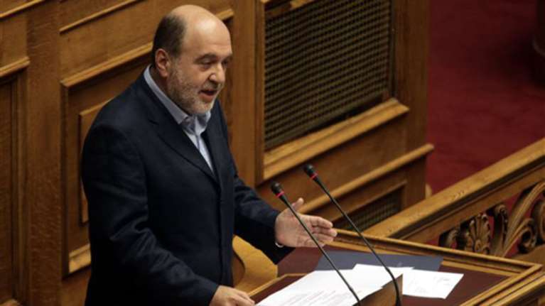 Αλεξιάδης: Ερχεται ακατάσχετος λογαριασμός &amp; για τις επιχειρήσεις