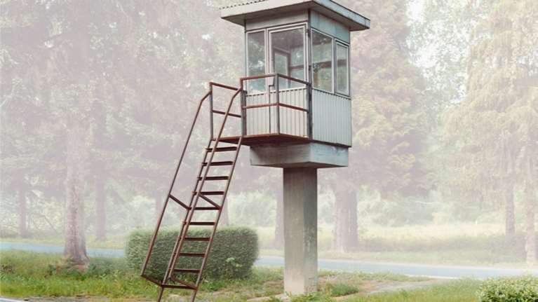 Ένα φωτογραφικό οδοιπορικό στα έρημα συνοριακά φυλάκια της Ευρώπης