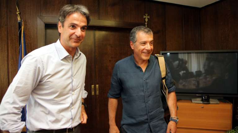 Συναντήσεις Μητσοτάκη με Γεννηματά και Θεοδωράκη