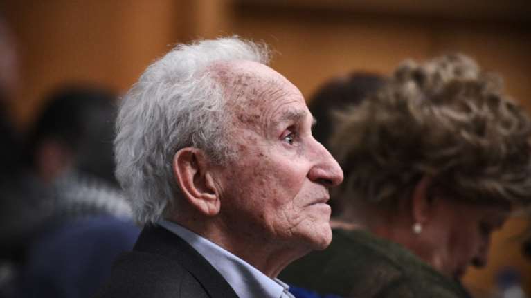 &#39;Εχασε την όρασή του ο σπουδαίος Έλληνας ζωγράφος Δ. Μυταράς