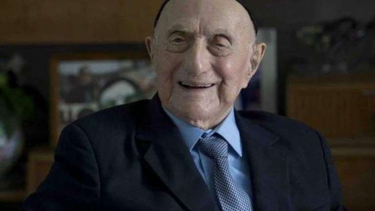 Aυτός είναι ο «νέος» γηραιότερος άνθρωπος στον κόσμο, ηλικίας 112 ετών