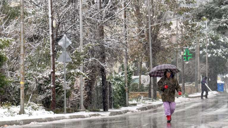 Τσουχτερό κρύο, παγετός &amp; θυελλώδεις άνεμοι